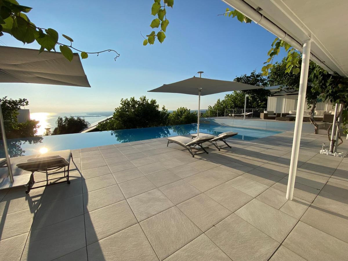 Villa Uber Dem Bodensee - Hauptwohnung Lochau Dış mekan fotoğraf