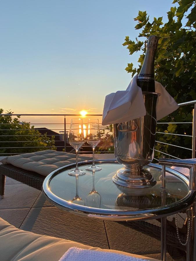 Villa Uber Dem Bodensee - Hauptwohnung Lochau Dış mekan fotoğraf